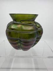 Pallme König & Habel Art Nouveau Iridescent Fadendekor Green Glass Vase Chips