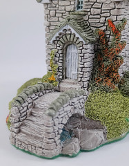 Lilliput Lane “Helmere Cottage”, The English Collection, 1989, United Kingdom.