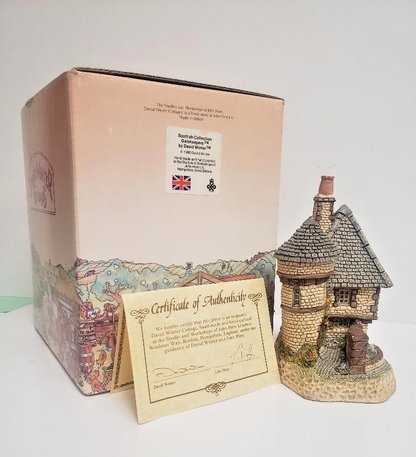 David Winter Gatekeepers In original box with COA.