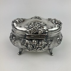 Vintage J.B. Signifies The Best Art Nouveau Silver plate Floral Trinket Box