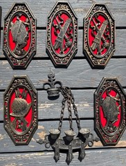 Lot 8 Vintage Homco Medieval Wall Plaques Spanish Conquistador MCM Decor USA