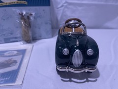 Hallmark Kiddie Car Classic 1949 Gillham Sport Includes Golf Clubs accessory