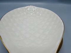 LENOX IVORY FISH / PINEAPPLE SHAPE BOWL WITH GOLD TRIM MADE IN USA GOLD LABEL