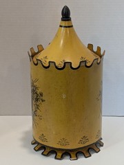 Vintage Italian toleware covered urn cachepot metal footed base Italy bird 13.5″