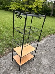 Longaberger Wrought Iron 5 Tier Stand Shelf with 2 Wood Shelves EUC Woodcrafts