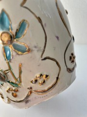 Vtg Ceramic Hand Painted Pitcher Gilded Gold Aqua White Molded 3D Design 8.75″
