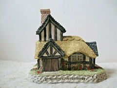 David Winter – The Cartwright’s Cottage – In excellent condition, in box.
