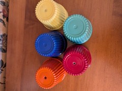 5-VINTAGE HAZEL ATLAS MODERNTONE FLOWER POTS 3-3/4″BLU,RED,YELLOW,GRN, ORANGE