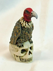 Harmony Kingdom Artst Neil Eyre Designs Halloween Horror Buzzard Vulture Limited