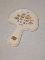 Mushroom Ceramic Wall Decor/Spoon rest Avon Hand-Painted 1980 Mushroom Shrooms