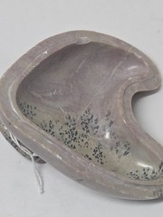 UNUSUALLY SHAPED ABSTRACT HAND-CARVED SIGNED SOAPSTONE TRINKET BOX W LID-UNIQUE!