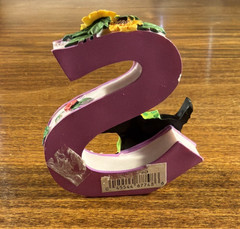 Mary Engelbreit 1999 Decorative Resin Letter “S” 3” Tall Dog Sunflowers