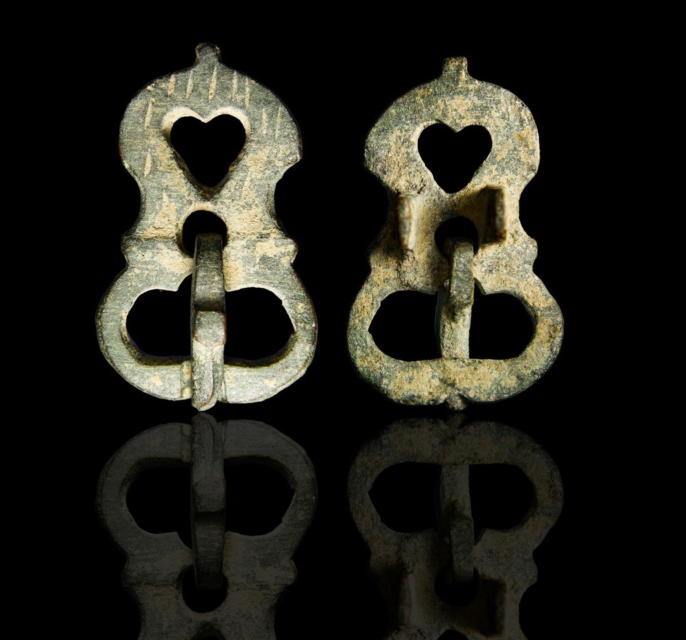 Ancient Roman Bronze Buckle Heart Motif Plate 41mm Certified wCOA Artifact