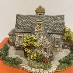 Lilliput Lane Village School English Collection 1991 Includes Box Deeds