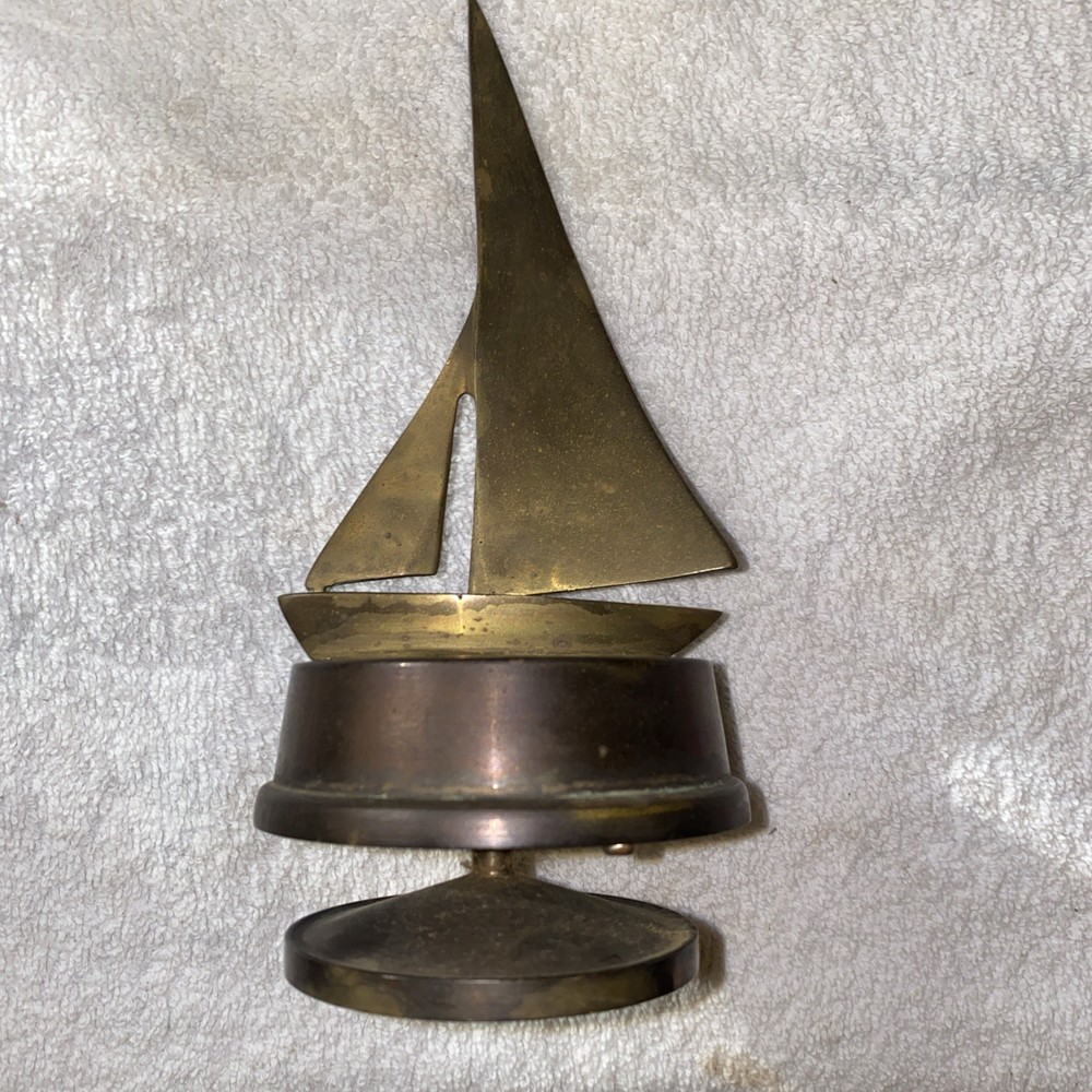 Vintage Brass Rotating Sailboat Music Box (I)