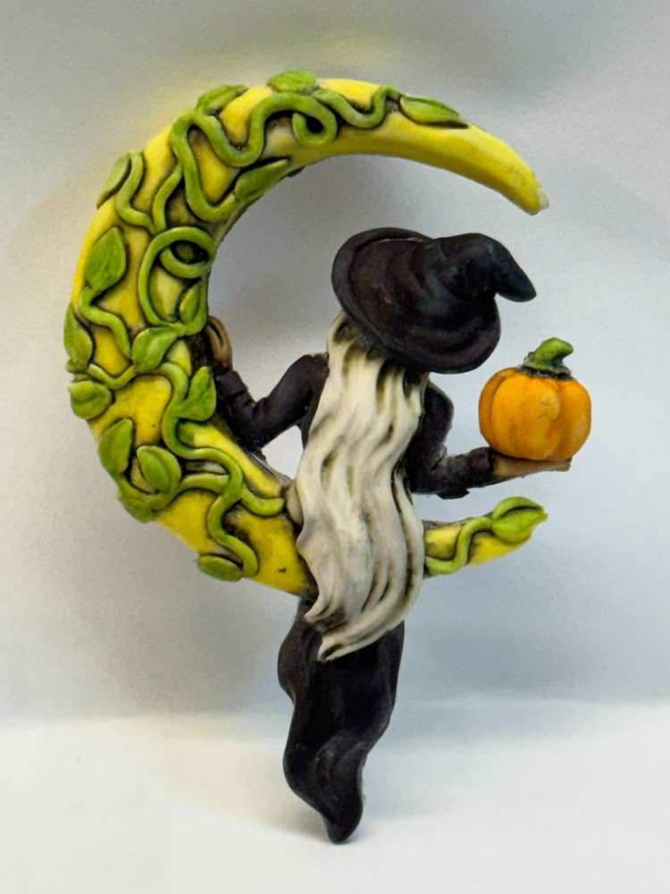 Neil Eyre Designs Halloween Crescent Moon Witch Hat Pumpkin Magnet