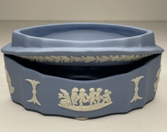 Wedgwood Blue Jasperware Oval Trinket Box Lid Scalloped Cherubs Dogs