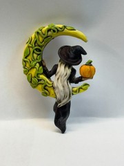 Neil Eyre Designs Halloween Crescent Moon Witch Hat Pumpkin Magnet
