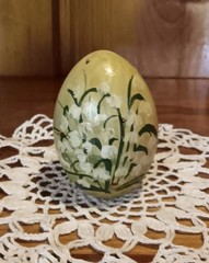 Vintage Handpainted Wooden Eggs. Unsigned And Unbranded.