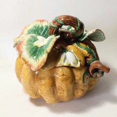 Fitz and Floyd Gardening Gourmet Majolica Pumpkin Jar with Lid and Spoon 1980’s