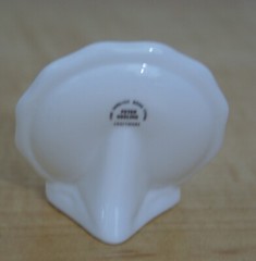 Peter Gosling English Village Miniature Plate – Fine Bone China – 2 1/2 inches