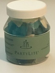 EUC PartyLite 10 oz Decorative Blue Sea Glass Shells Real Seashells Original Box