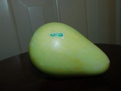 VINTAGE ALABASTER STONE FRUIT PEAR with original label! wood stem