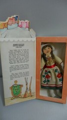 HALLMARK ANNIE OAKLEY COLLECTIBLE DOLL “FAMOUS AMERICANS” SERIES 1 1979
