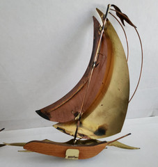 2 Unique Mid-Century Brass, Copper & Wood 8″ & 10.5″ Sailboat Wall Hangings