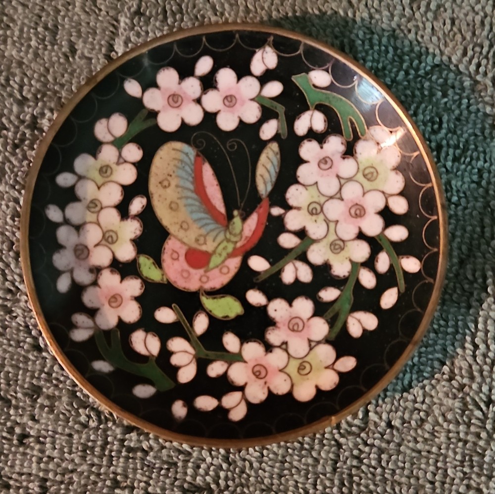 Antique 3 3/4″ Cloisonne Enamel Trinket Bowl Dish Brass w/ Floral Pattern