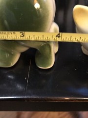 2- Vintage Cats Green & Yellow Ceramic McCoy Shawnee Hall Unknown