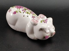 VTG Avon Ceramarte Brazil Floral Pomander Drawer Sachet Pig Shaker Potpourri