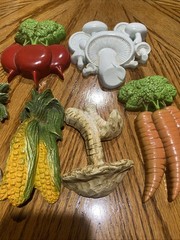 Vintage Home Interior Vegetable Fruit Wall Plaques Homco Dart 1970’s 80’s