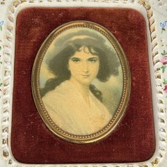 Vintage A Cameo Creation Hubak Lady by Unknown Artist Porcelain Frame Japan READ