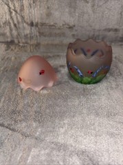 Vintage Unbranded Hand Painted Pink Frosted Glass Egg Flower Ladybug Easter