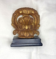 Vintage Neoclassical Italian Gold Gilt Acanthus Leaf Single Bookend 7″ x 5.5″