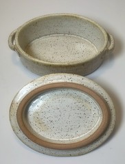 Parsley Pottery Cream Speckled Oval Dish with Lid