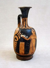 Magnificent ANCIENT APULIAN RED-FIGURED SQUAT LEKYTHOS, circa 350 B.C.