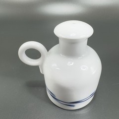 Kari Trestakk Of Norway By Cardinal Philippines Porcelain Salt And Pepper Shaker