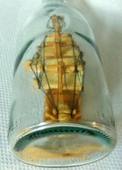 UN Classic Spanish Galleon Ship in a Bottle