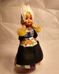Souvenir Plastic Doll Sleep Eyes Traditional Dutch Folk Costume Wooden Shoes