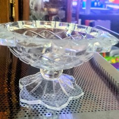 Vintage Lead Crystal Glass Lidded Candy Dish/Comport Diamond Pattern.