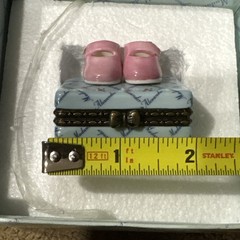 Madame Alexander Classic Pink Shoe Trinket Fine Porcelain Hinged Box PHB NIB