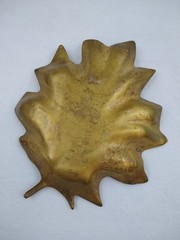 Vintage Solid Heavy Brass Maple Leaf Tray Heavy Dish 410 Original Cambron 9.5″