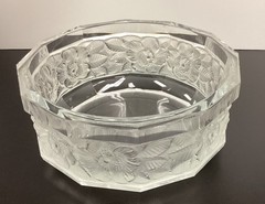Hoya Mikasa Crystal Frosted Floral Bowl 1980s W. Germany Heavy weighs 7lbs 4oz