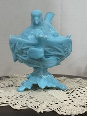 Westmoreland Robin Bird Dove on Nest Footed Bowl Dish & Lid Blue Milk Glass