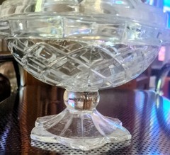 Vintage Lead Crystal Glass Lidded Candy Dish/Comport Diamond Pattern.