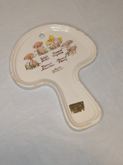 Mushroom Ceramic Wall Decor/Spoon rest Avon Hand-Painted 1980 Mushroom Shrooms