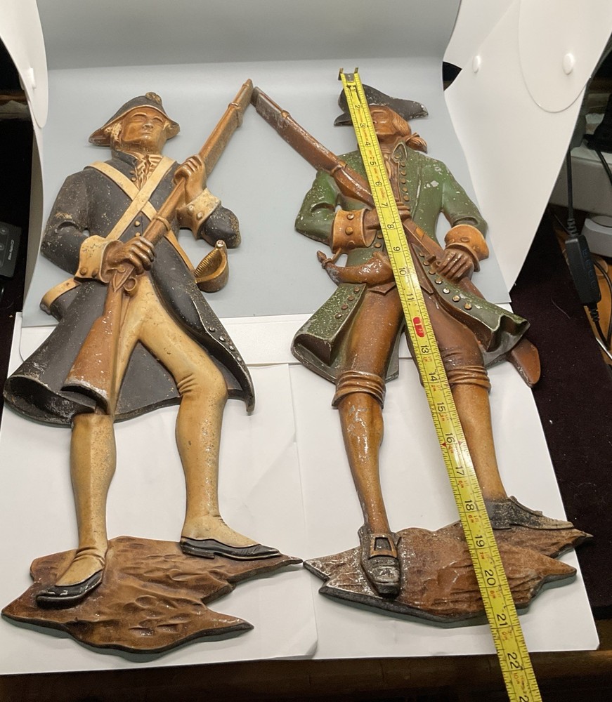 Colonial Army Minute Men. SEXTON MCM WALL DECOR SOLDIERS.