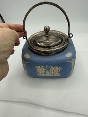 Rare Wedgwood Blue Jasperware Biscuit Barrel Square Metal Lid England 5 3/4” Sq